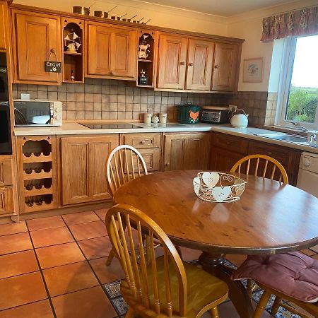 Villa Charming 2 Bed House Near Rhoscolyn Discounts For Holyhead Exterior foto