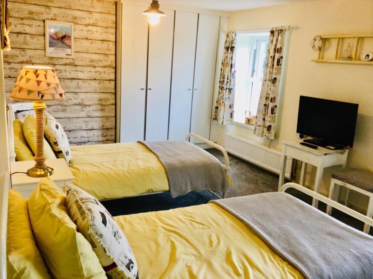 Villa Charming 2 Bed House Near Rhoscolyn Discounts For Holyhead Exterior foto